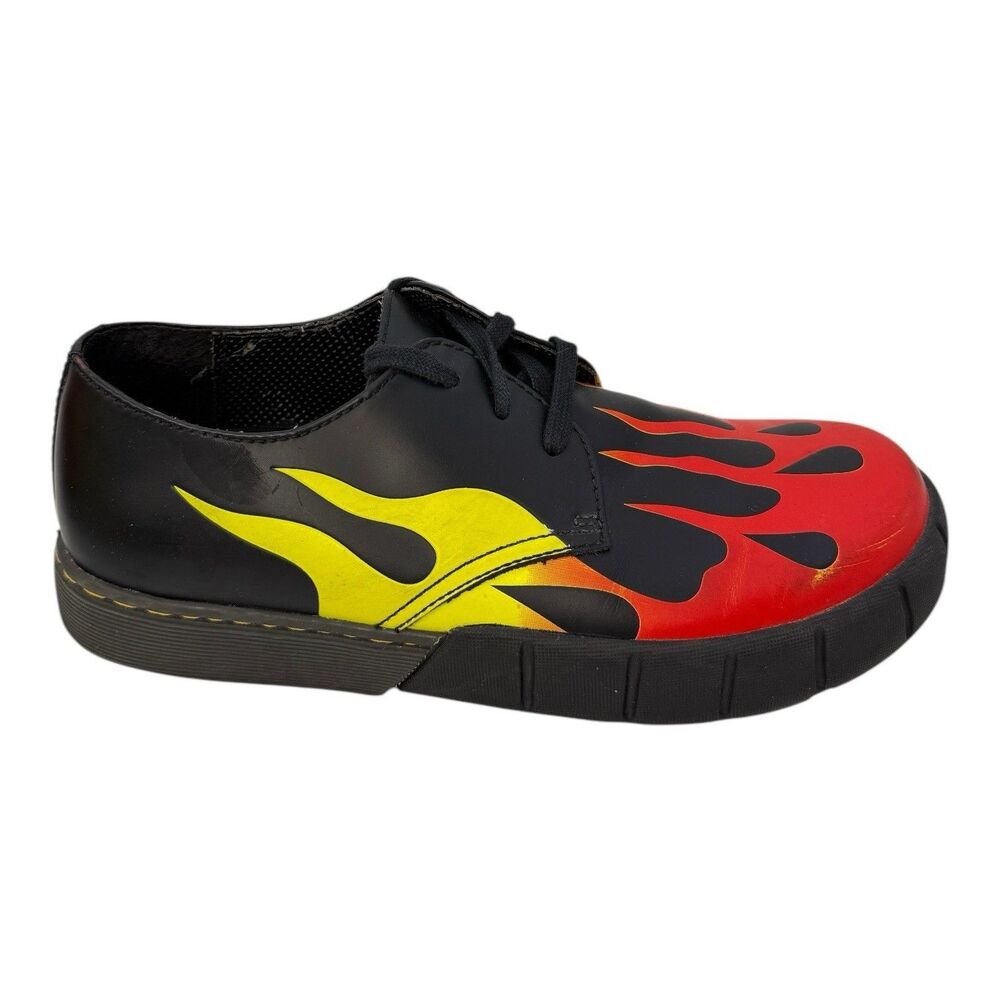 Dr. Martens Men’s Shoes W/ Fire Flames Size 8M - Picture 3 of 7